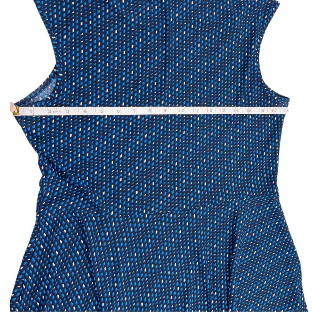 Roz and Ali Sleeveless Top Peplum Tank Silky Soft Small - Picture 9 of 10